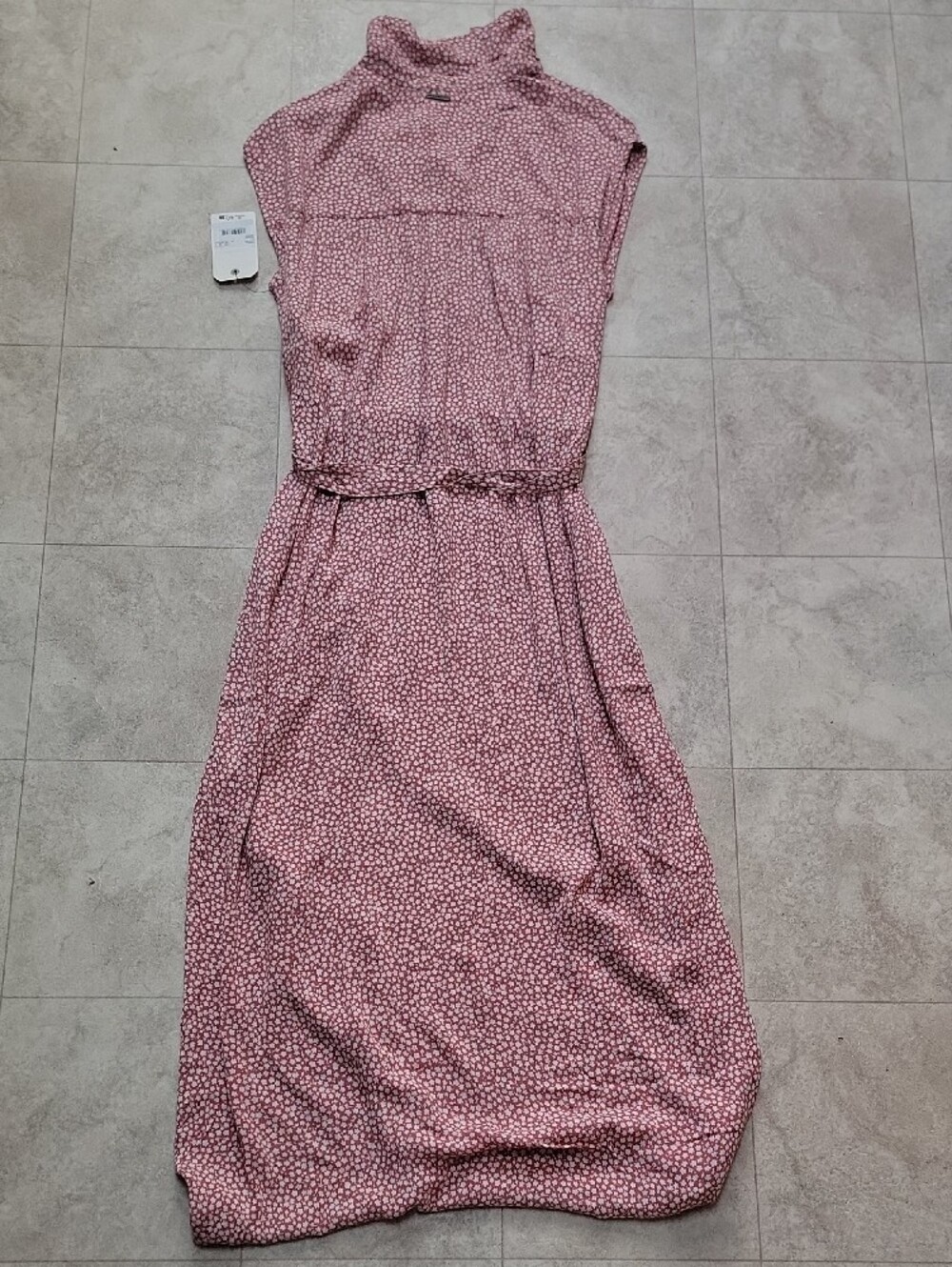 Billabong Lovely Ways  Dusty Pink & White  Dress - Picture 13 of 15